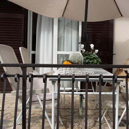 Apartments Sandra Пореч Екстериор снимка