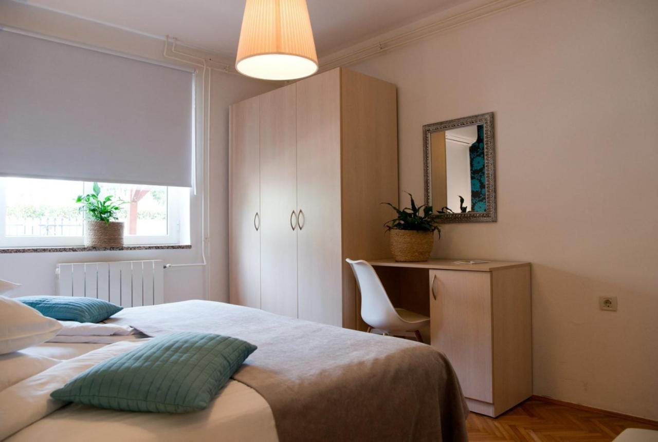 Apartments Sandra Пореч Екстериор снимка
