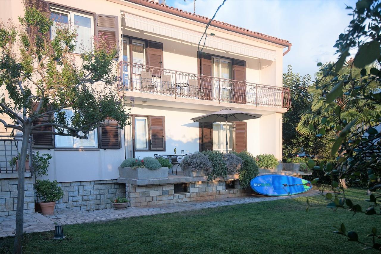 Apartments Sandra Пореч Екстериор снимка